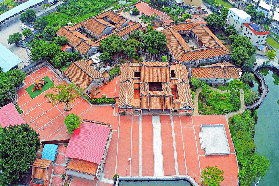 一抹古厝红,美成画卷~_闽南地区