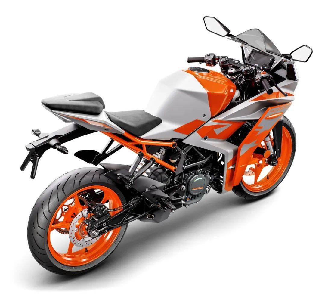 ktm 新一代 rc125,rc200,rc390 细节简介