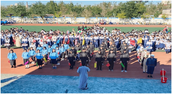 阳光下奔跑梦想中飞翔四合庄中学举行第53届田径运动会