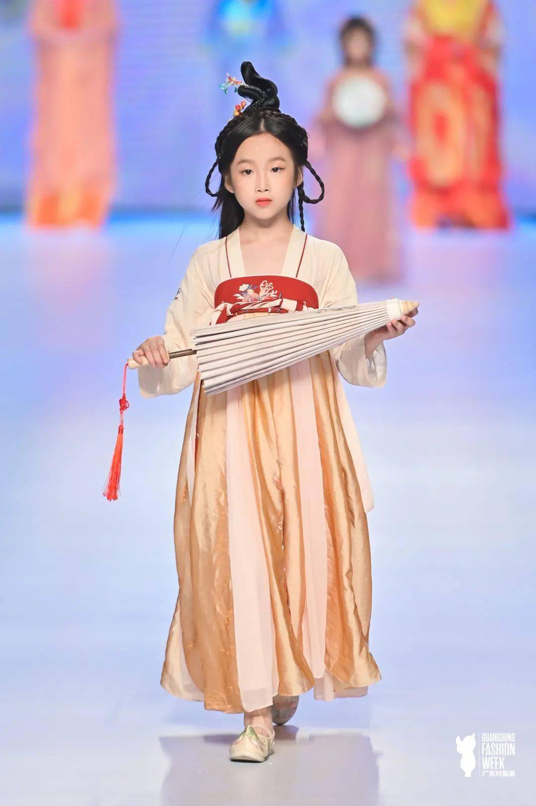 国风潮牌"出圈记|2021广东时装周秋季day5