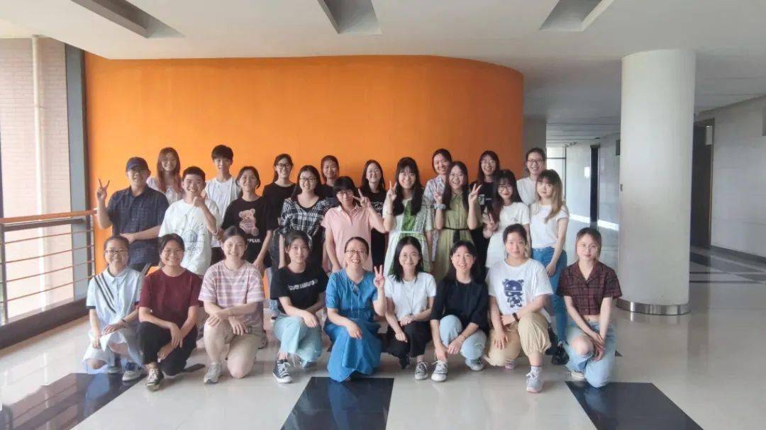 周四蔡佳晨,浙江师范大学外国语学院法语171班学生