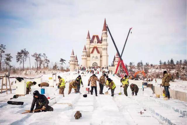 央视频正在直播……_冰雪_长春_游乐