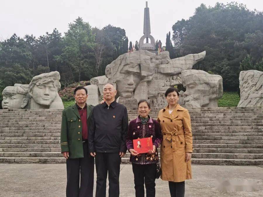 不远万里寻访将军足迹,积极筹备董振堂精神研究会