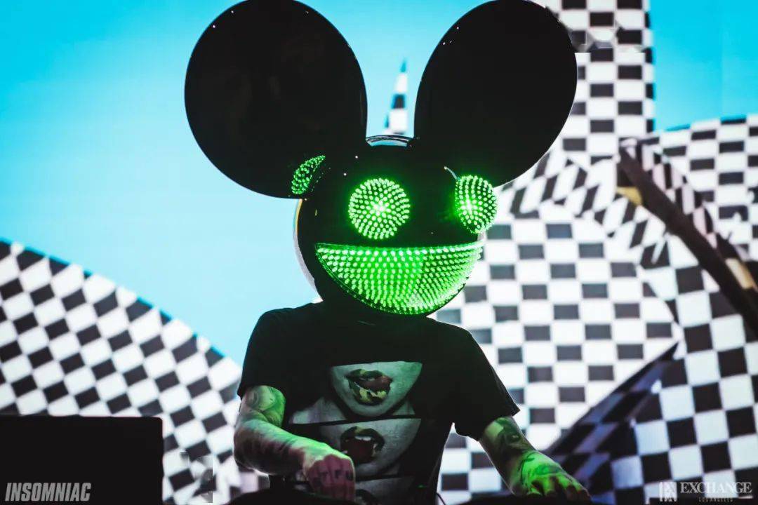 有些"老鼠粉"可能也听说deadmau5要淡化音乐制作工作了