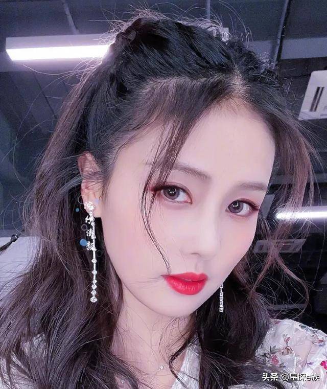 为什么很多网友都觉得白鹿和李沁很像
