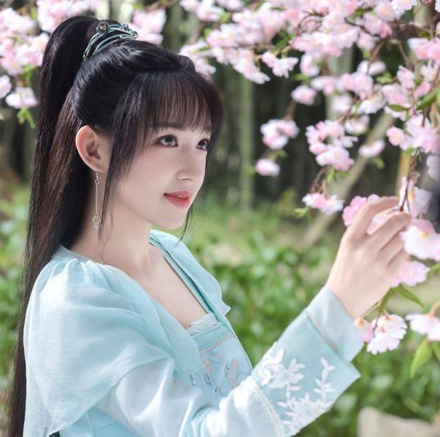 卿卿我心定档程潇古装甜宠造型好评男主谷嘉诚口碑堪忧