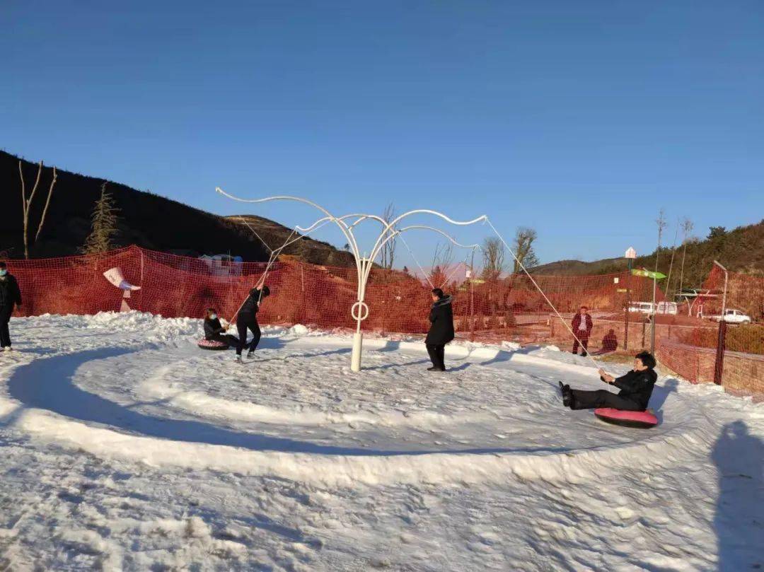 海寨沟冬日滑雪体验不一样的速度与激情