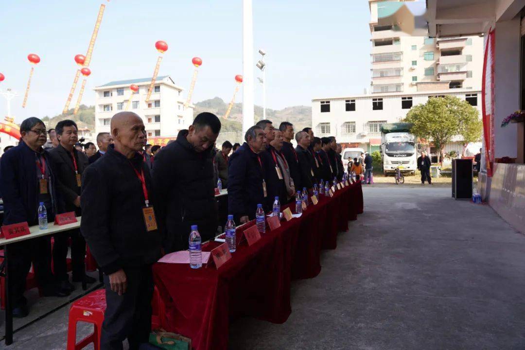 摄)会议现场(黄坤华 摄)会议现场会议现场(黄坤华 摄)诏安秀篆黄金笔