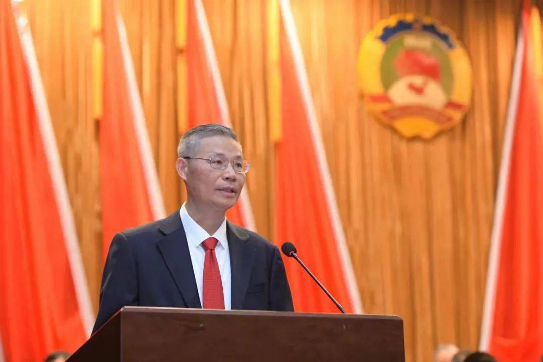 书记尚林,市委常委王东,魏子新,陈祥军,吴海峰,兰江峰,盛勇军,邹家明
