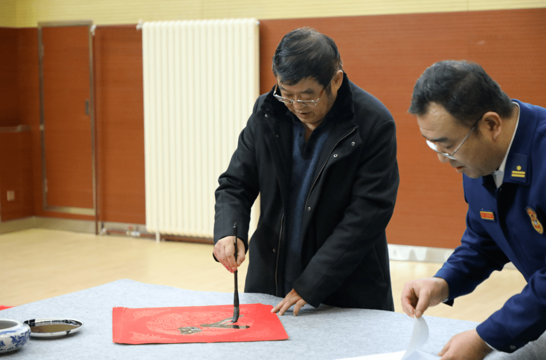 国家一级美术师王利峰,中国书法家协会会员,青海省书法家协会原副主席