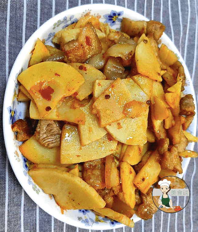 下锅|1月最鲜美的菜,遇到别错过,炒五花肉实在太香了,现在吃正当季