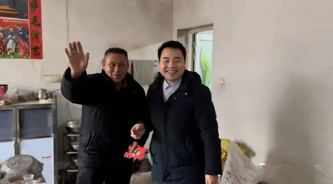 岳阳仁雅医院赴筻口镇柏祥镇杨林街镇等地看望慰问抗战老兵