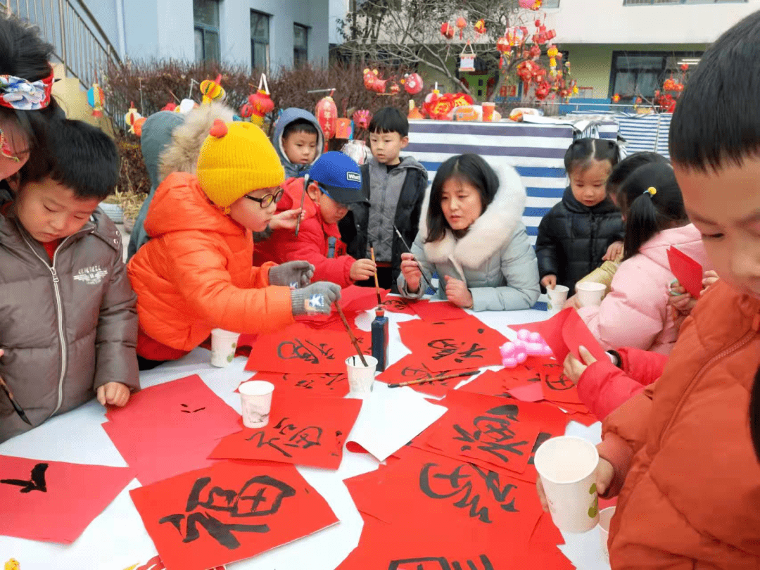 豪迈中学校长 李明华