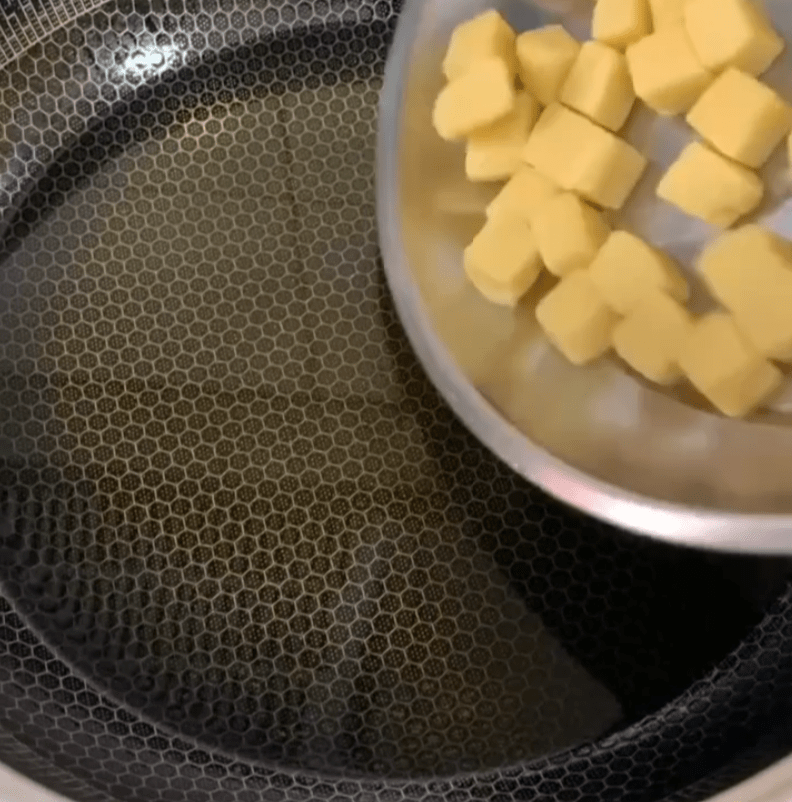 时间|用鸡蛋做一个小零食,回味一下小时候的味道,做法简单还美味可口