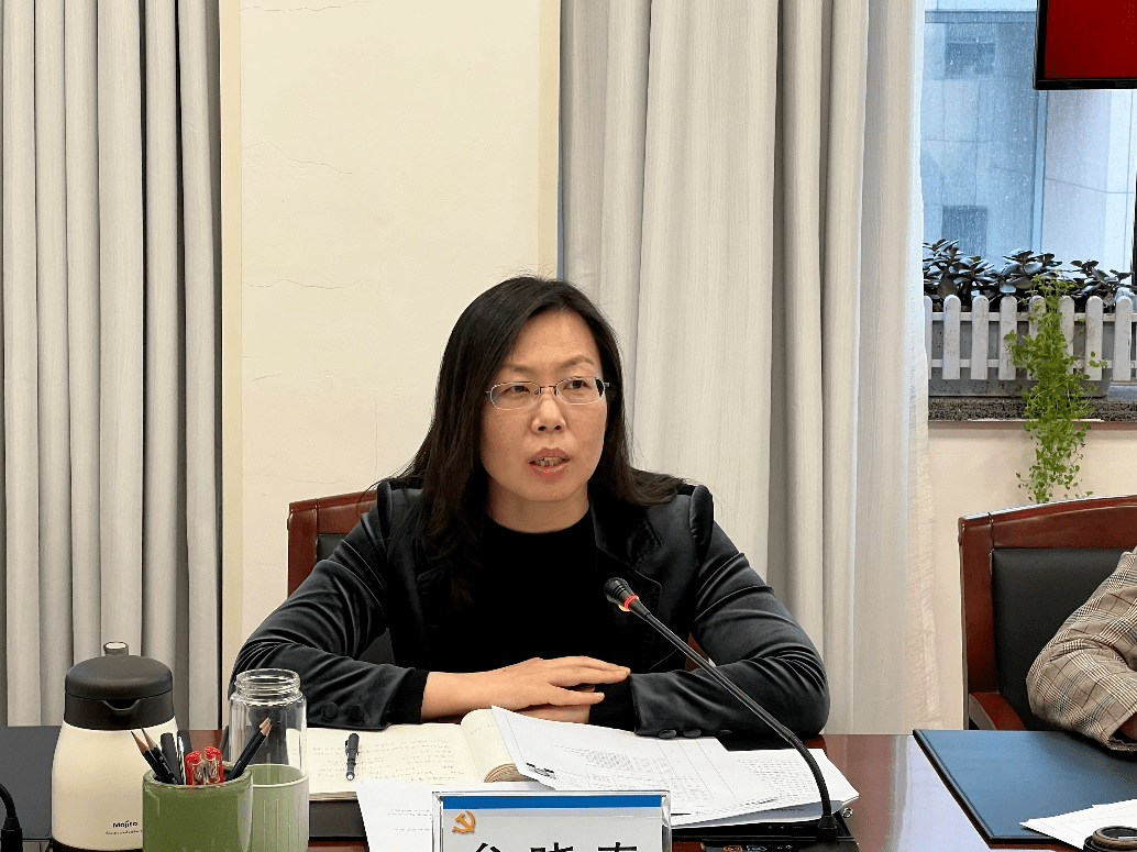 区卫生健康监督所所长陆宇,区司法局副局长张昕,区生态环境局副局长