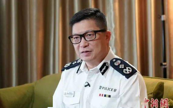 邓炳强,其妻子和家人随后交回深喉唾液样本作化验,邓炳强的妻子和家佣