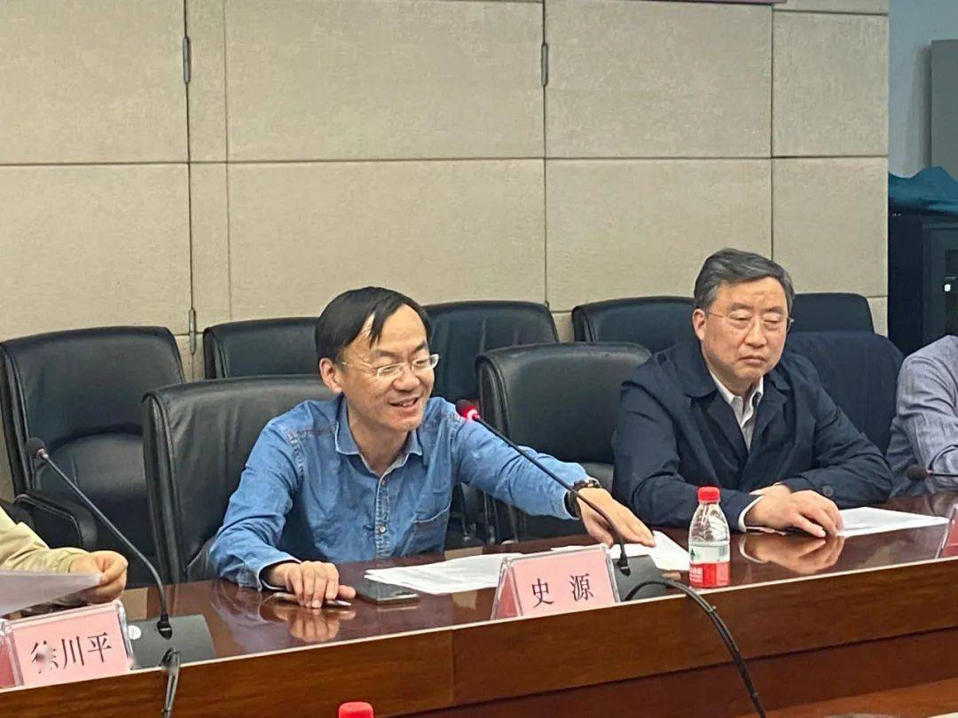 重庆医学召开2022年9月终审会