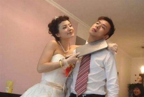 钱莹后来嫁给了导演刘璋牧,两人能够说很合拍,经常