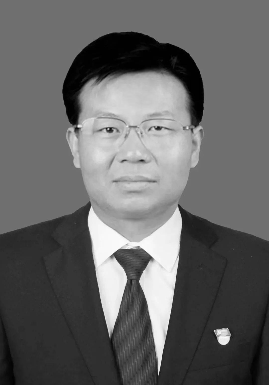 甘肃一县卫健局长防疫中因公殉职