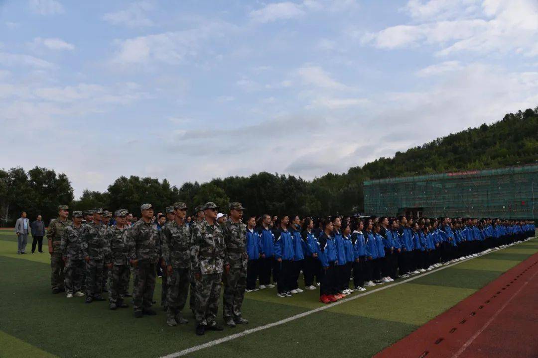 隆德县中学教育集团2022年秋季开学工作秩序井然_张恢_师生_李瞿鹭