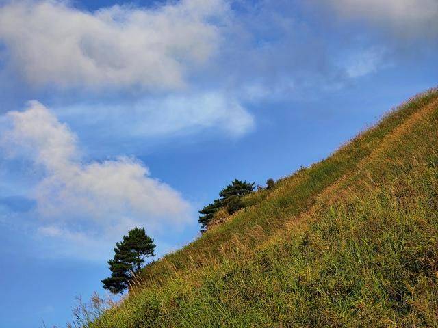 这里夏天睡觉晚上盖棉被，游客到了都怕冻坏，这就是江西武功山