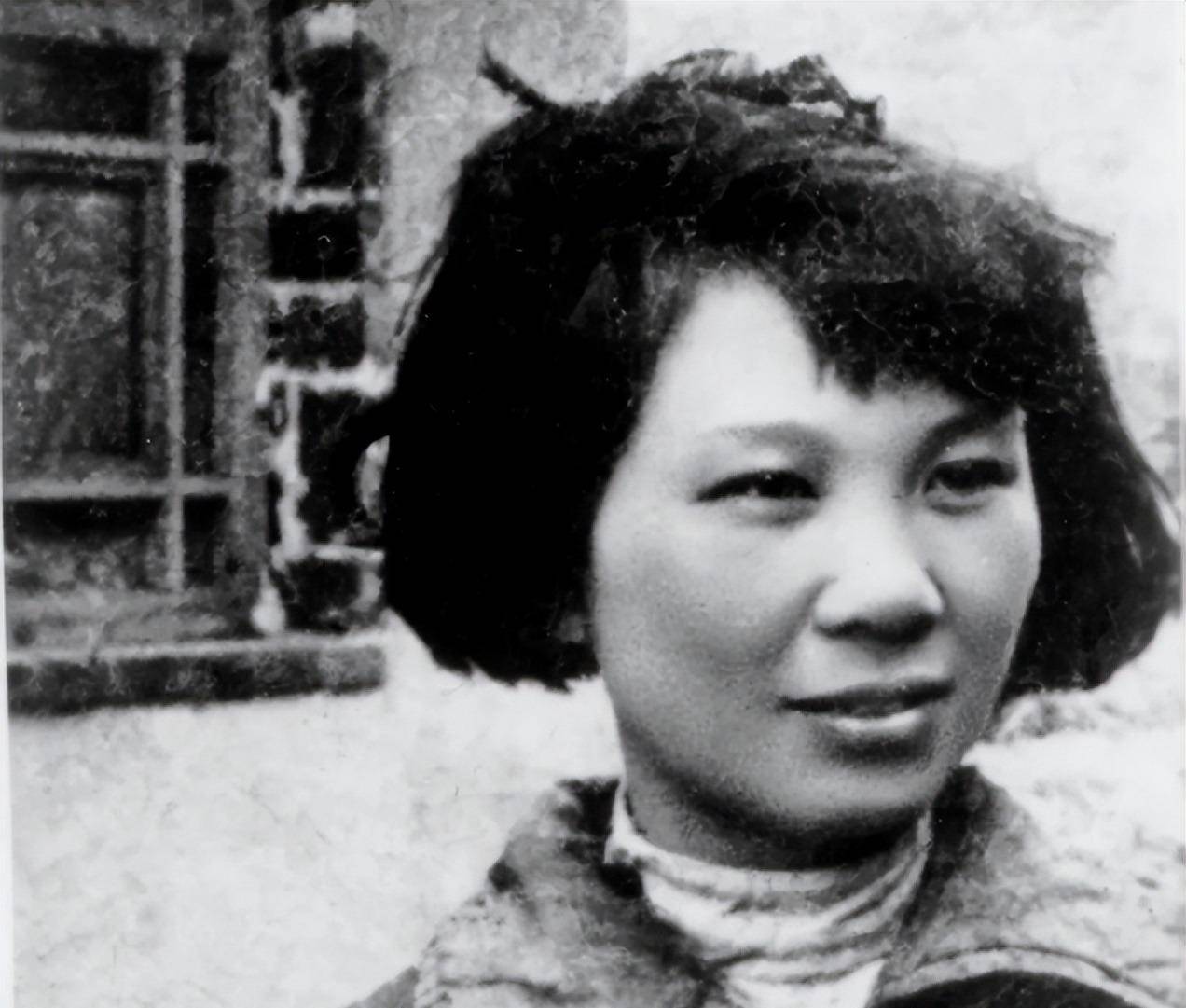 1975年，重庆一农民在碉堡中发现一具女尸，真实身份竟然是共产党