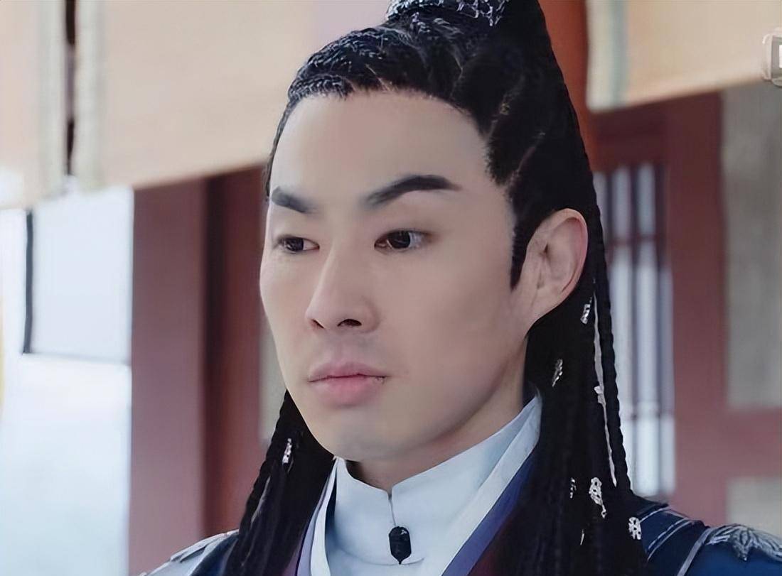 进入不惑之年,早就没了“美作”光环加持的吴建豪,在娱乐圈里走得并不