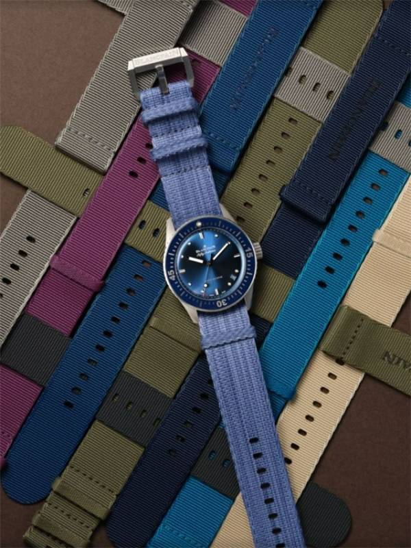 ������ʮ�x��ɫNATO����,��������͸�����