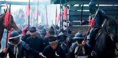 杨应龙之叛元顺帝至正二十三年(1363年)杨氏附反元起义军明玉珍部.