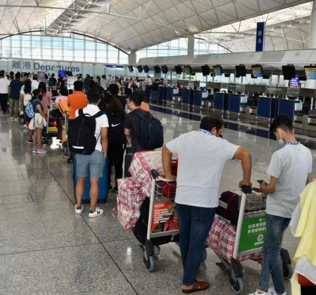 检疫放宽 香港出境游暴涨400% 港人最爱去日韩和东南亚