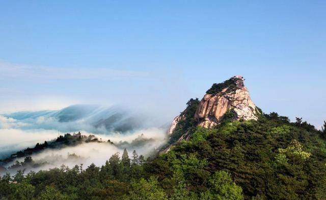 河南有一座名山:曾与嵩山少林寺齐名,如今门票80元却鲜为人知_鸡公山