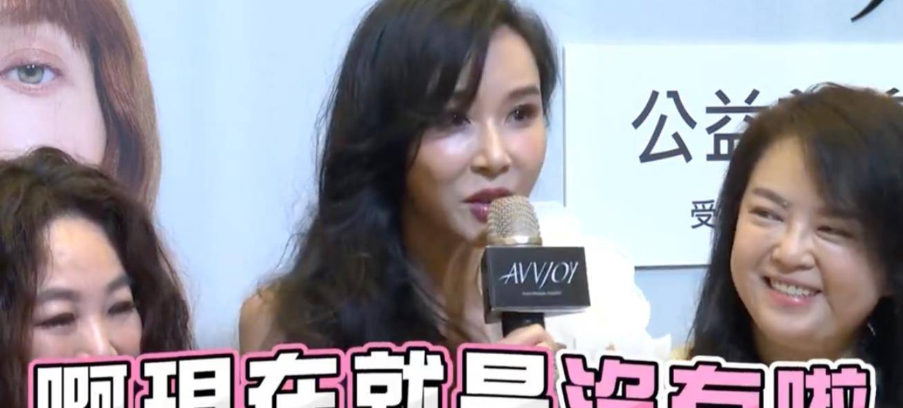 小强诚瑜伽导师：前“米乐M6 M6米乐台湾第一美女”林志玲54岁依旧(图7)