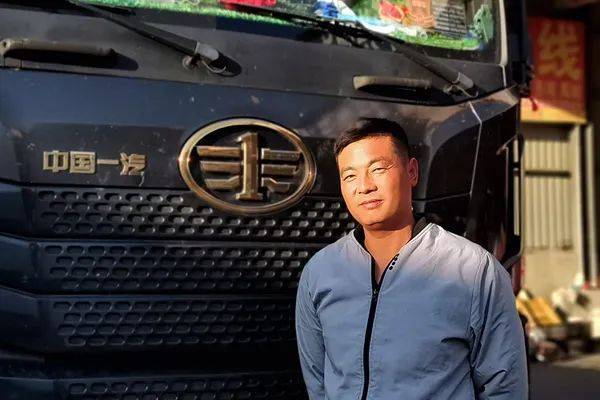 与卡车打交道多年，任洋深谙性能良好的车辆能为自己的货运工作带来巨大