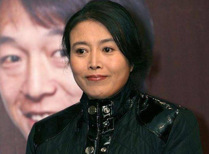 她曾4次堕胎,拿过6次影后,捧红小11岁孙红雷却惨