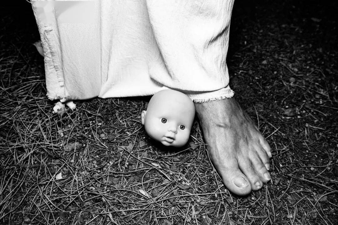 �ھŽ���Ϲ�����Ӱ˫��չ��Ʒ�������䡢�¼��¸�У��