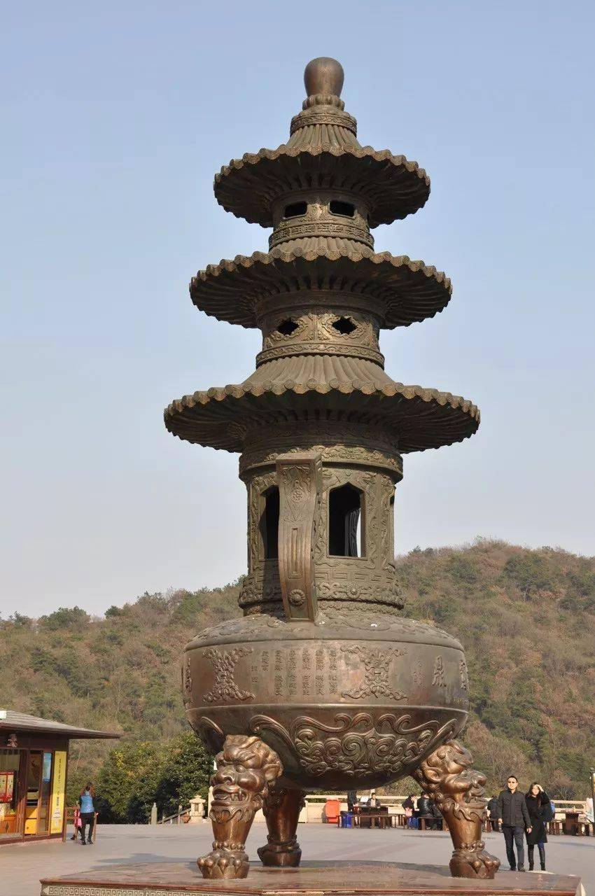 ��������÷��񱻷٣�һҹ֮����ʧ18�ڣ��ڲ�3������ɽ ...