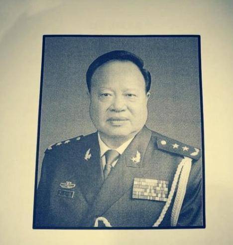 刘伦贤其实也是一位出生在战争年代的将才,在他出生