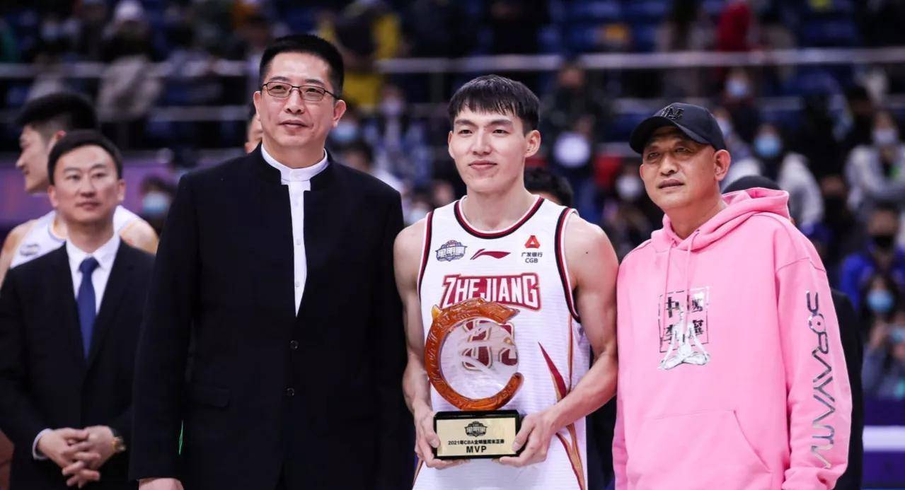 cba全明星,南区6人世预赛归来,占国家队半壁江山,mvp