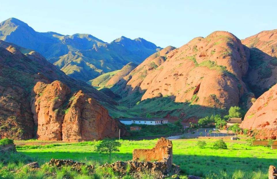 宁夏又一景区"爆火,被誉"塞上奇峡,风景优美宛如