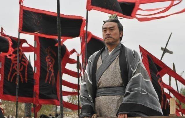 一,吃哥哥饭长大为什么说嬴任好是吃哥哥饭长大的呢?
