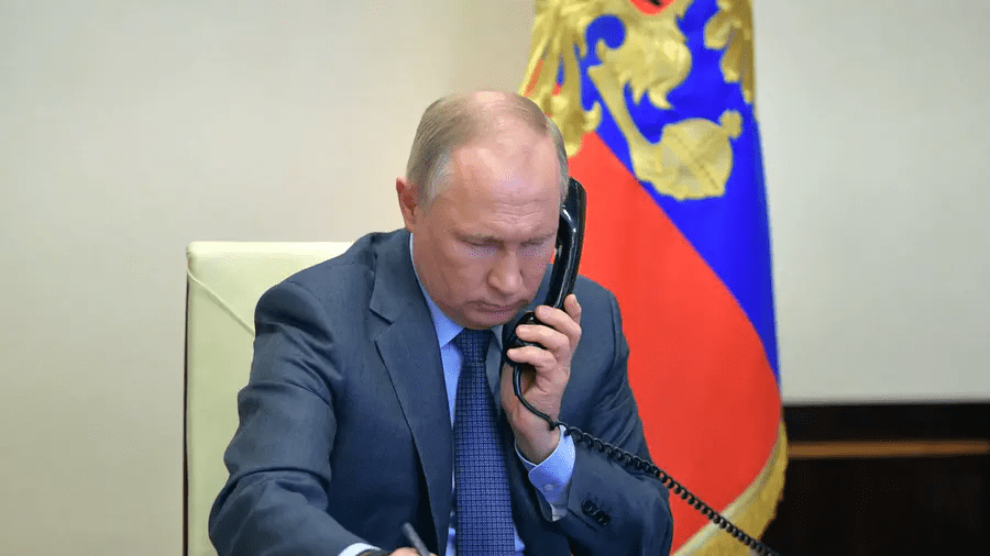 普京与朔尔茨通电话，讨论乌克兰问题