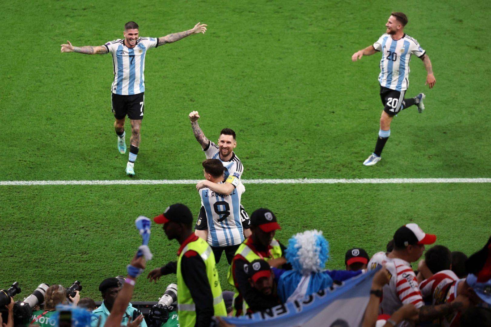 阿根廷2:1击败澳大利亚，顺利晋级8强，梅西9分全场最佳