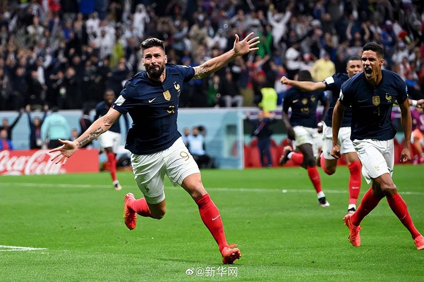 法国2-1淘汰英格兰，晋级4强