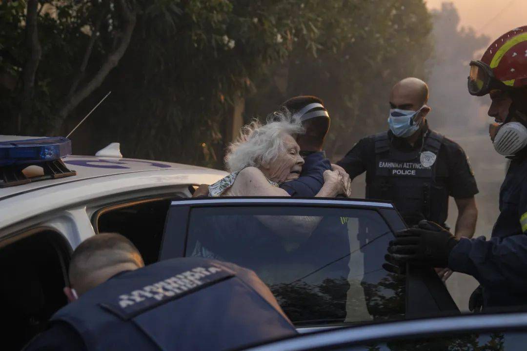 ��������Ӱʦ��ͷ�е�2022���������ڶ��¡�