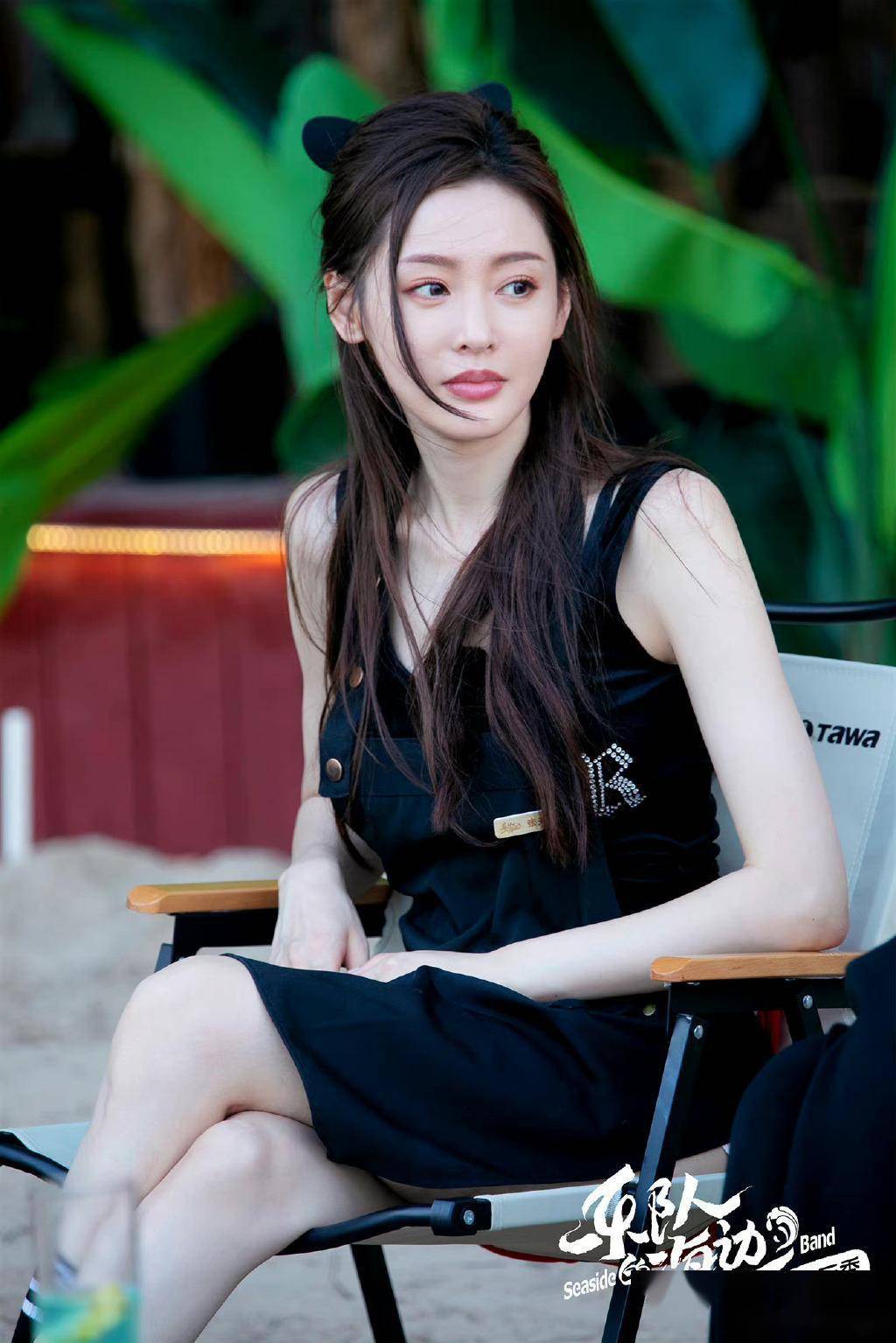 张天爱晒最新瑜伽视频身材曲线完全暴露路人偶遇看出真实颜值米乐M6 M6米乐(图3) 张天爱晒最新瑜伽视频身材曲线完全暴露路人偶遇看出真实颜值米乐M6 M6米乐(图3)