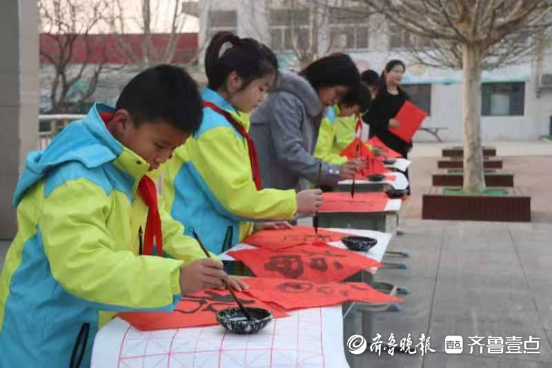 热闻｜仪式感拉满！各地中小学今日开学，迎新仪式太“卷”了！