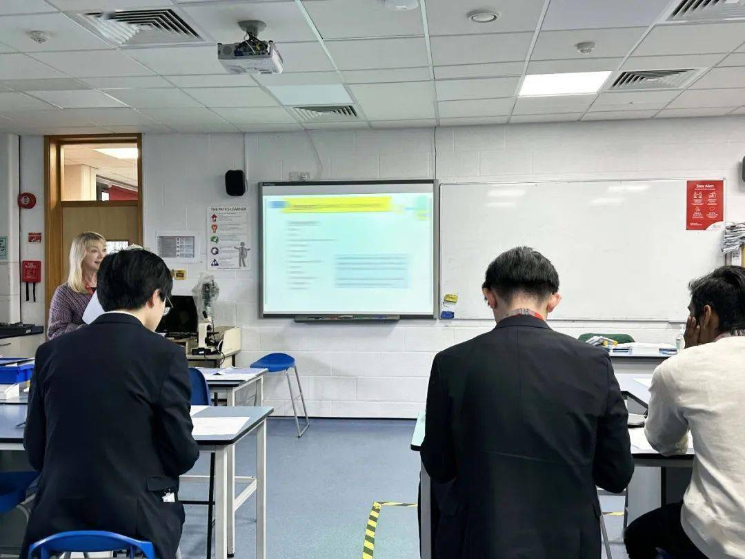 ������Э��-���ء�Э����ƪ�� | ¬������У�����Ӳη�Ӣ������ ...