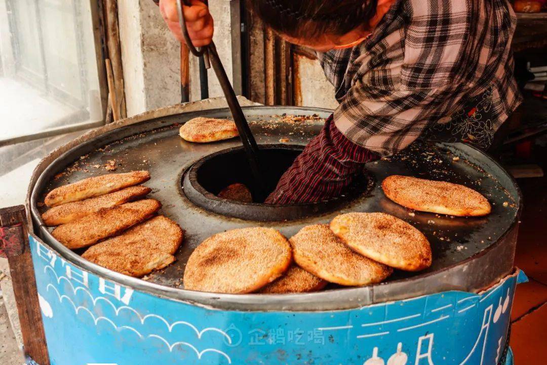 包邮区更低调的美食宝地：鲜得华美澎湃，碳水软糯诱人……