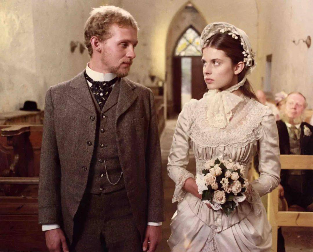 ��Ӱ���ذ�չӳ��½��������