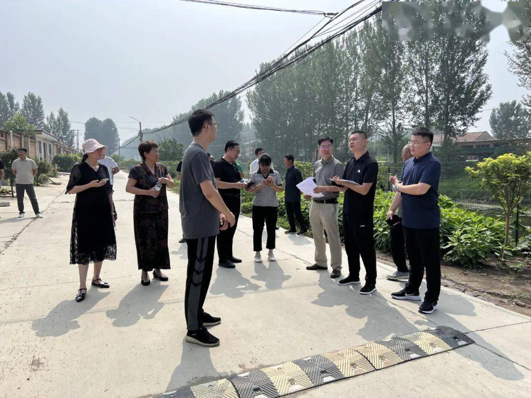 现场“拉练”找差距 点评交流促提升